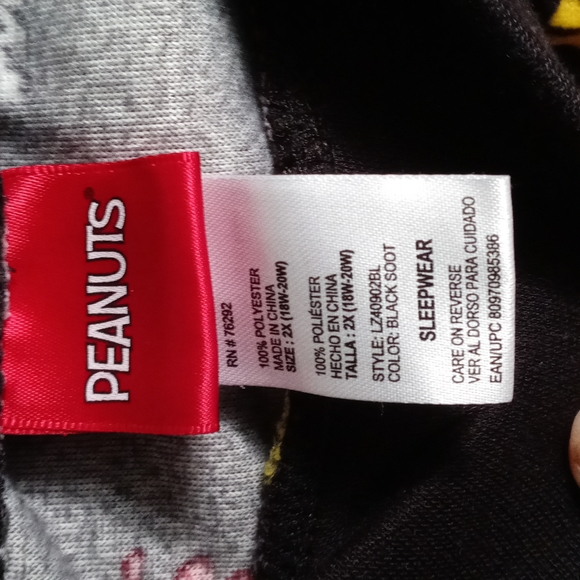 Christmas snoopy Lounging pants - Picture 4 of 4